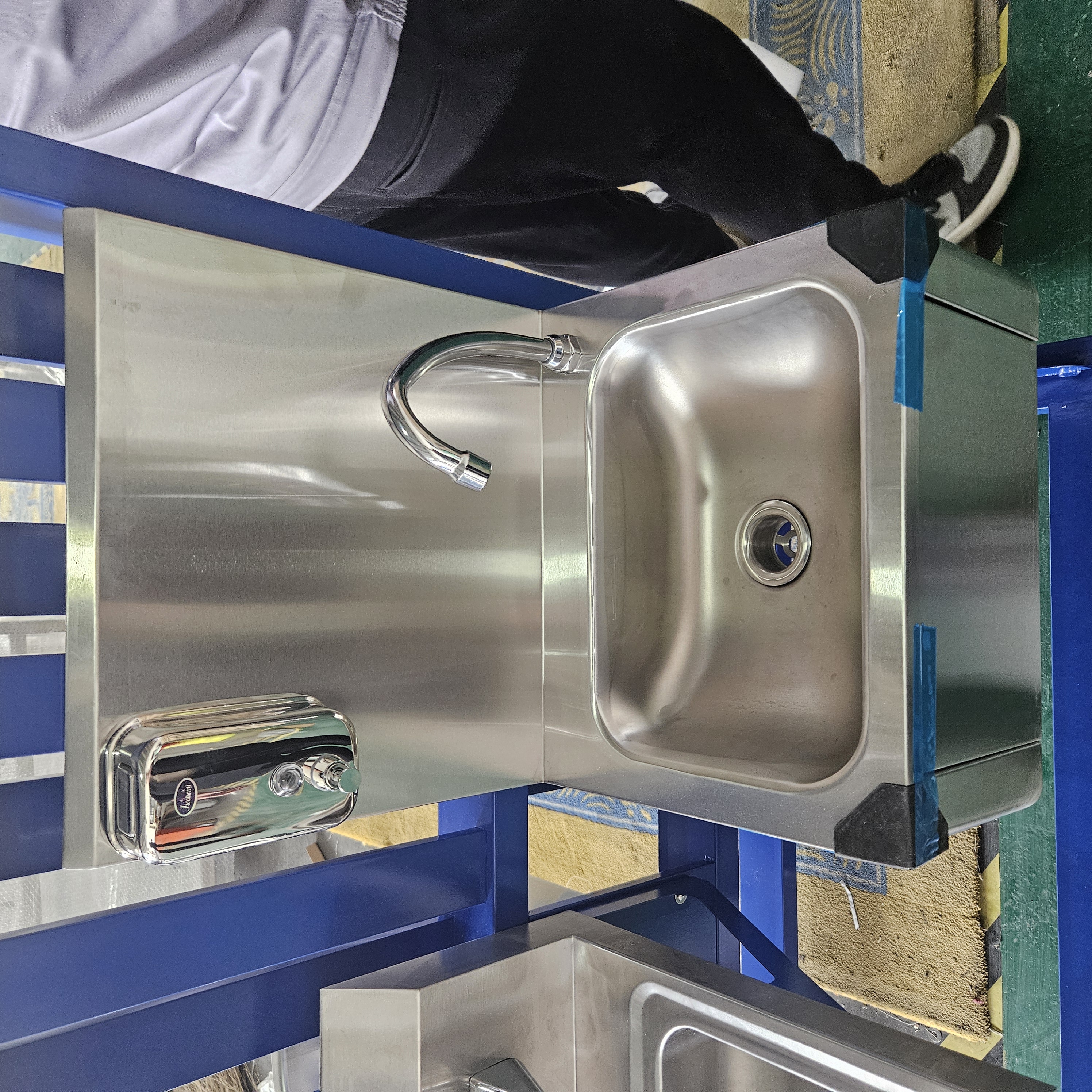 Commercial Kitchen Stainless S - Commercial Quality Kitchen Faucet のレビューと価格