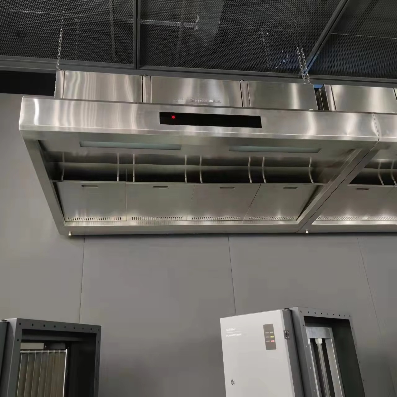 Stainless steel kitchen range  - Commercial Kitchen Ventilation System のレビューと価格